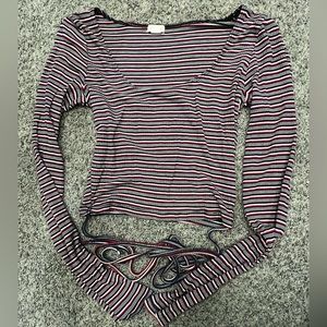 Long sleeve crop top